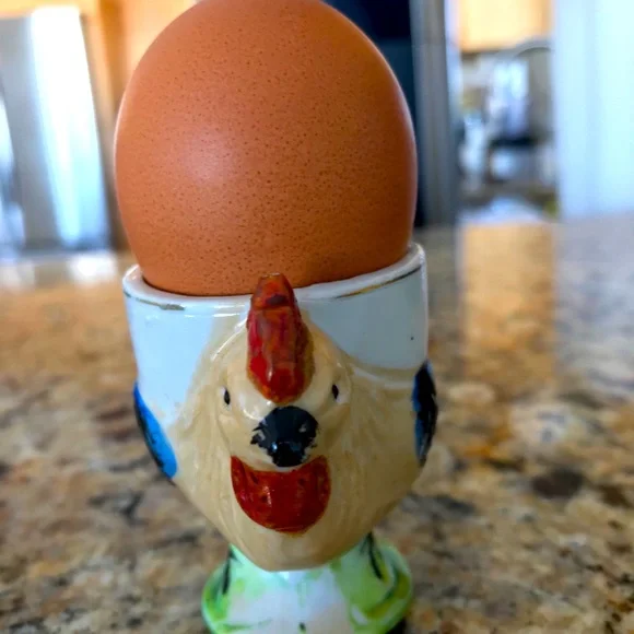 VINTAGE CHICKEN FANNY FARMER EGG CUP - Picture 3 of 8